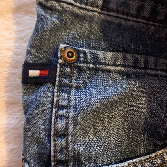 Men’s vintage Tommy Hilfiger jeans - Picture 3 of 7